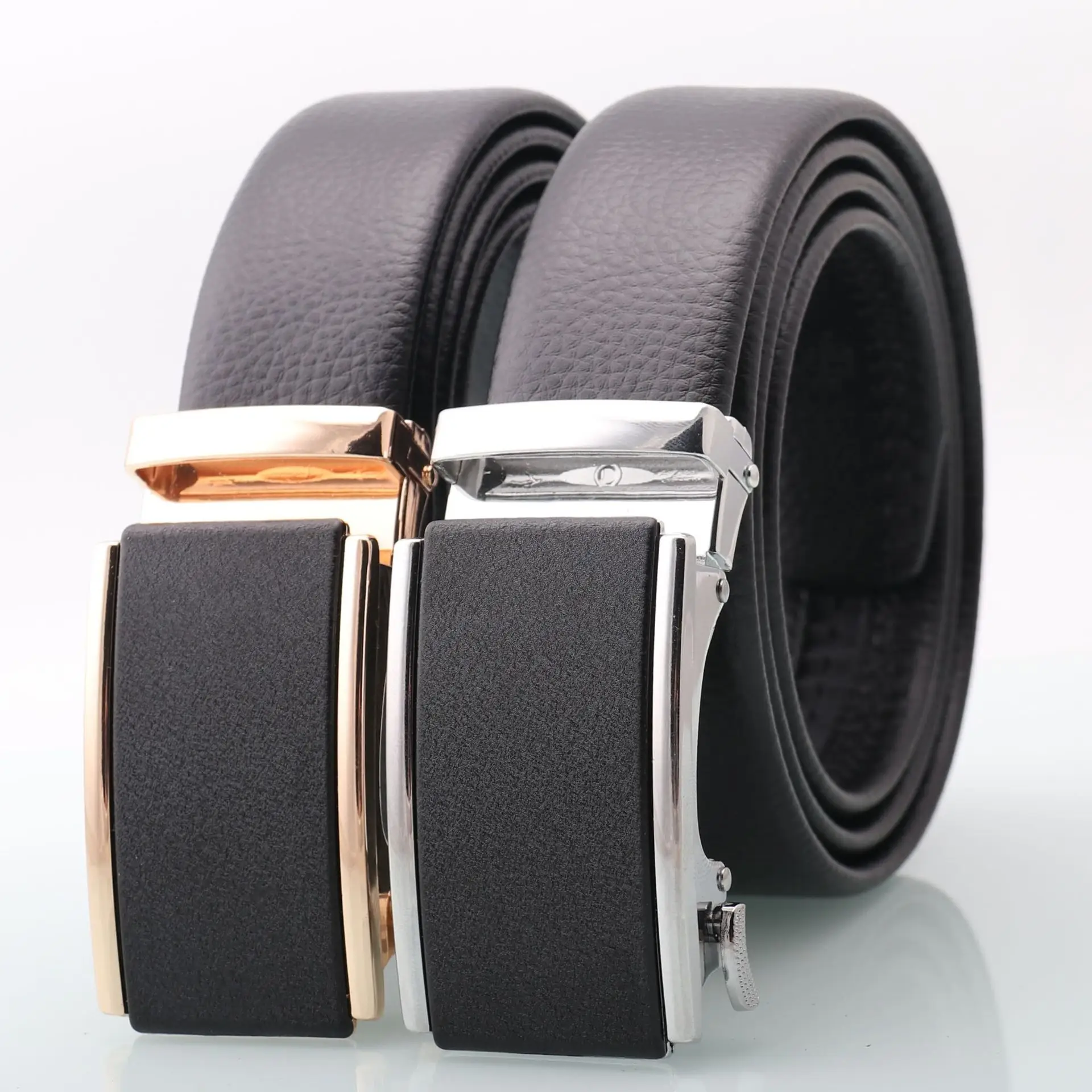 Men's Black Leather Belt with Rose Gold Automatic Buckle - Image 15