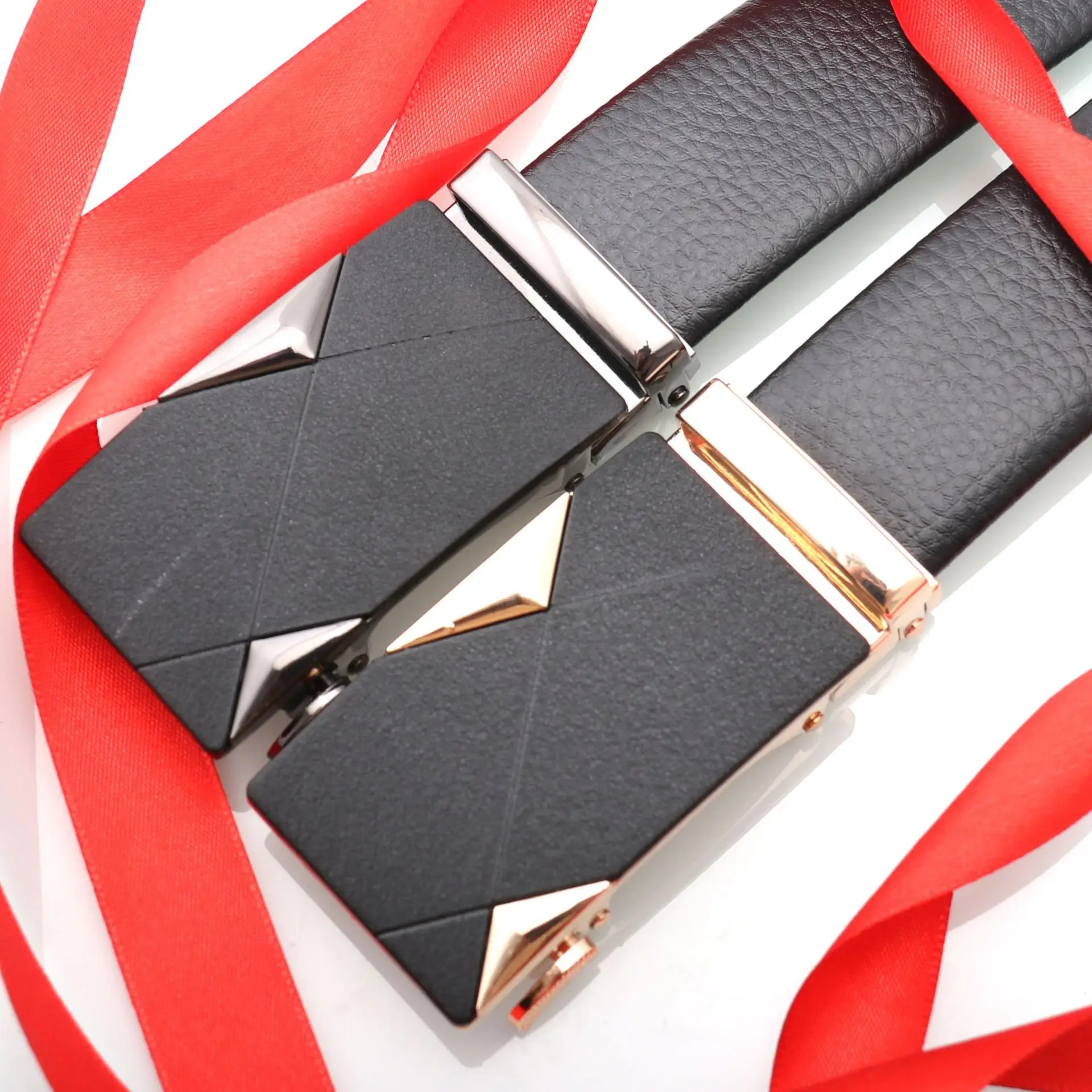 Men's Black Leather Belt with Rose Gold Automatic Buckle — feature 9