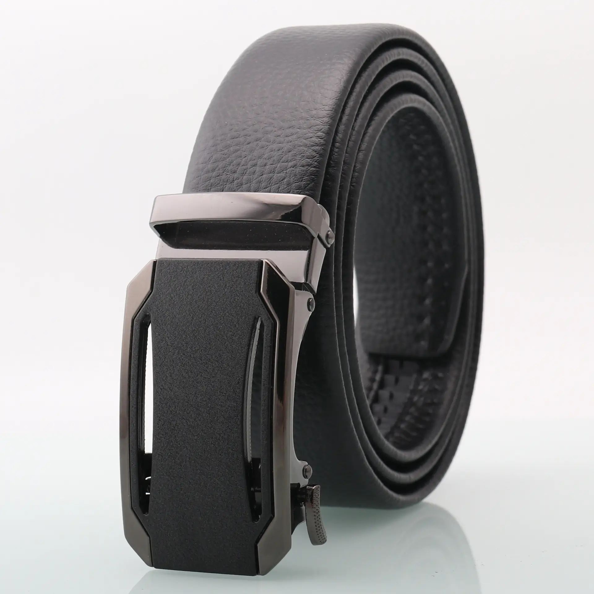 Men's Black Leather Belt with Rose Gold Automatic Buckle - Image 12