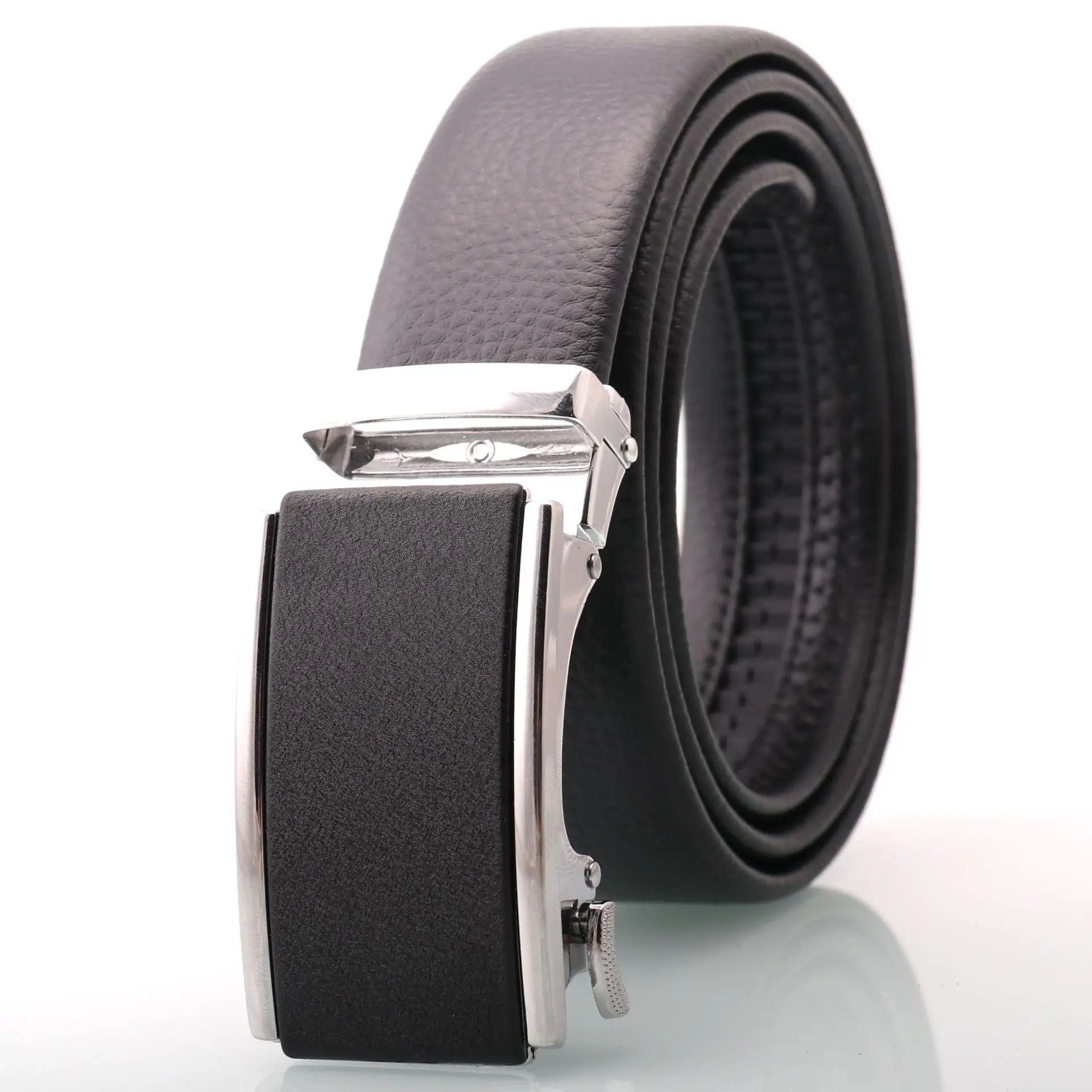 Men's Black Leather Belt with Rose Gold Automatic Buckle - Image 5
