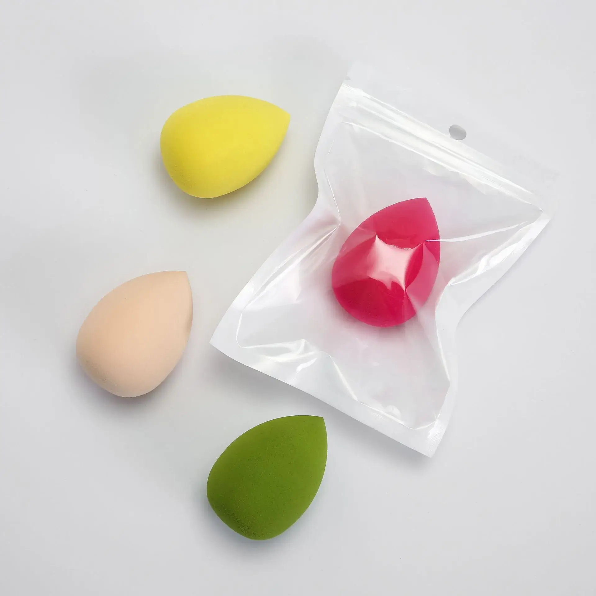 Pink Makeup Beauty Sponge Water Drop Gourd Shaped Non-Latex — feature 5