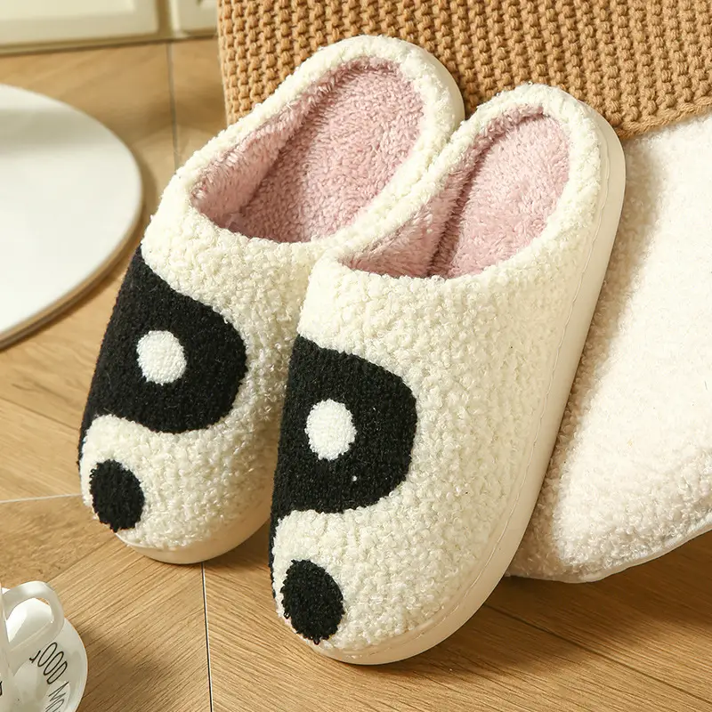 2024 Cartoon Cotton Slippers for Men Women - Image 4