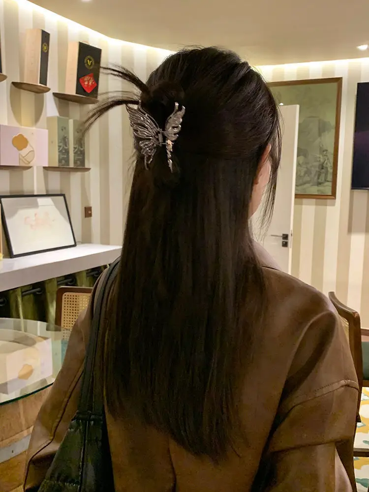 Liquid Butterfly Hair Clip for Women 2024 New — feature 6