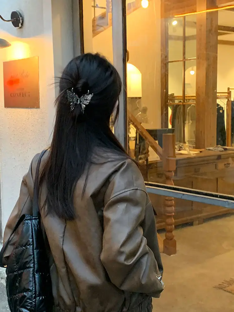 Liquid Butterfly Hair Clip for Women 2024 New — feature 7