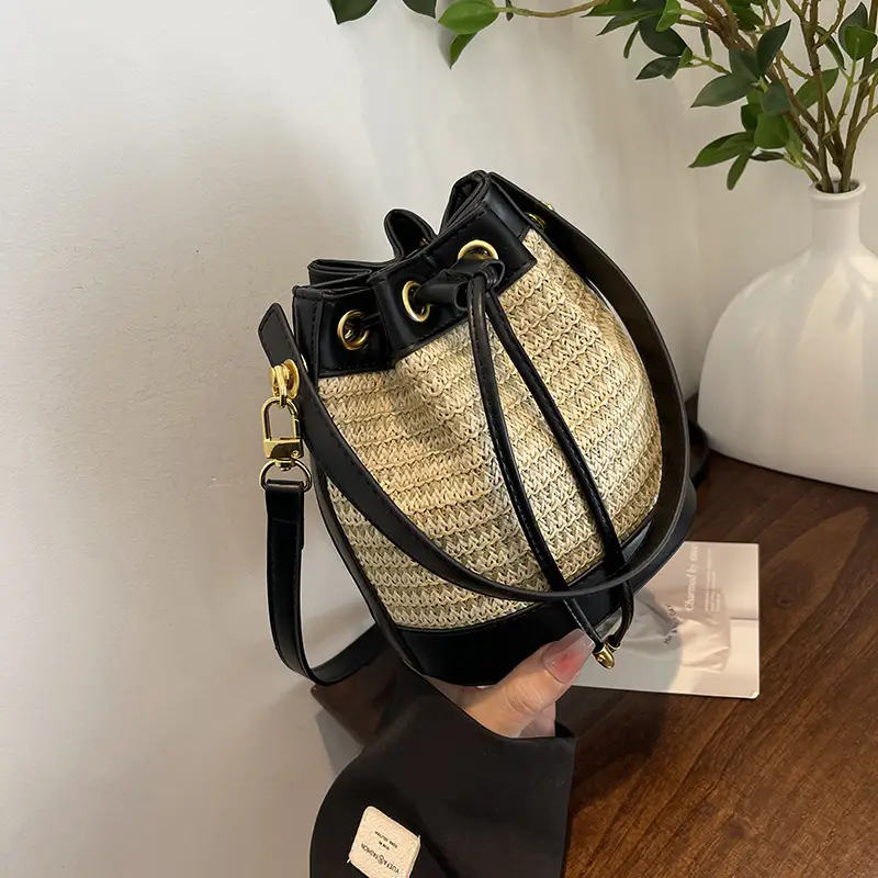 Women's Woven Bucket Bag Black Gold Gold Plated - Image 8