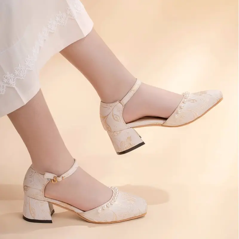 High Heels for Women 2025 Summer New Daily Square Toe Thick Heel New Chinese Style Versatile One-Line Pearl Shoes for Women — feature 3