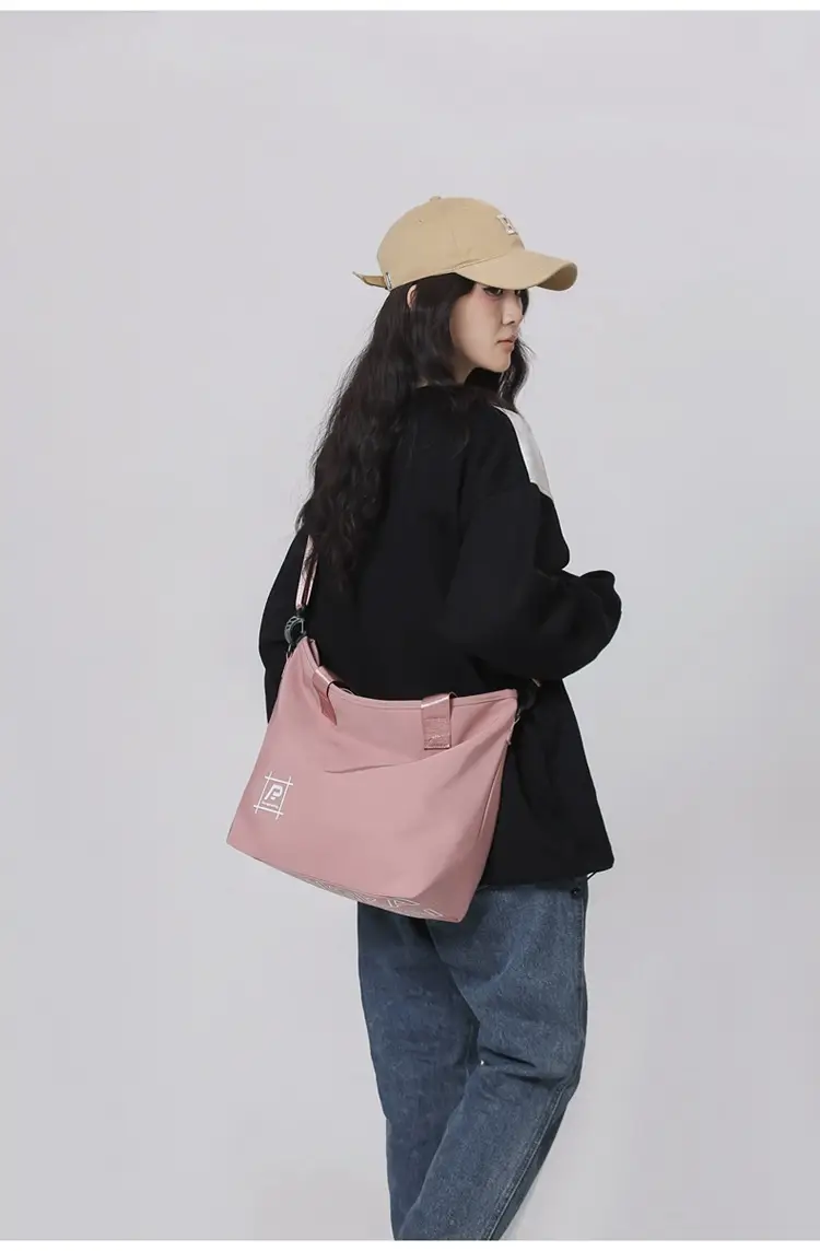 New Nylon Shoulder Bag Large Capacity for Men Women — feature 35