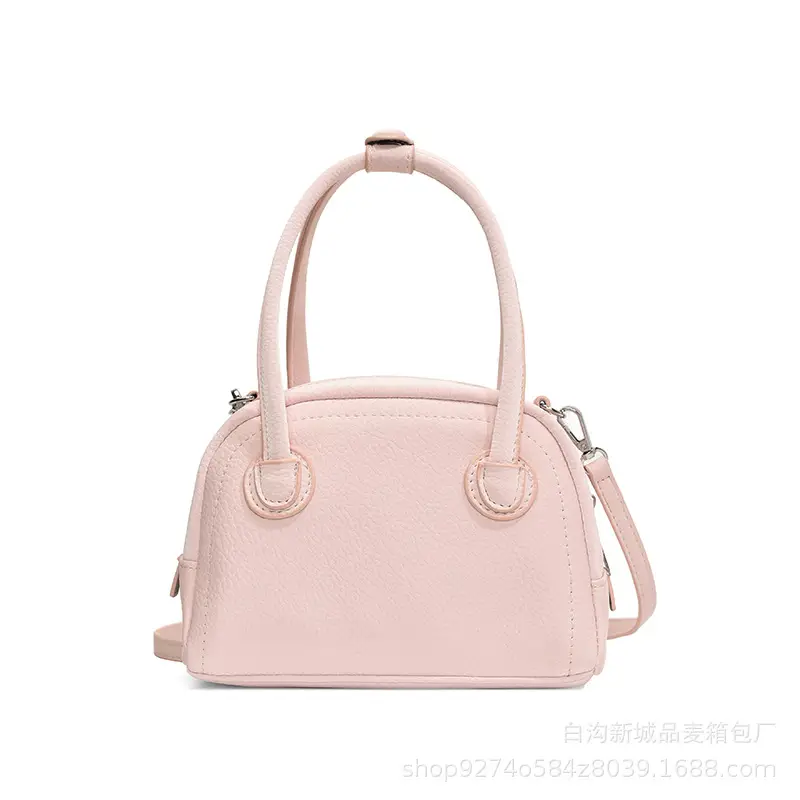 Black French Niche Shoulder Bag for Women 2026 - Image 10
