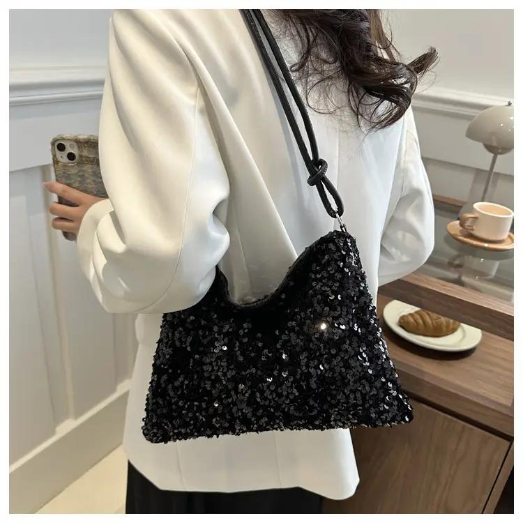 Stylish Sequin Shoulder Bag 2024 New Textile Casual Personalized Simple Crossbody Large Capacity Underarm Women's Trendy Bag — feature 17