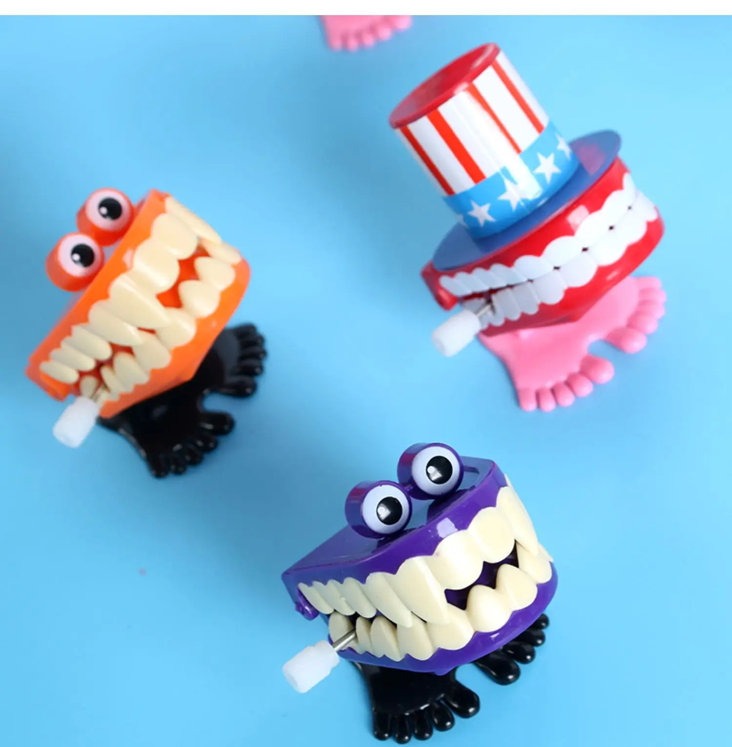 Purple Funny Teeth Tooth Coil Gift Chain — feature 2