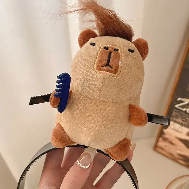 Lovable Capibala Hair Doll Hairband Female 2024 New Funny Going Out to Take Photos Headband Pressing Hairpin — feature 1