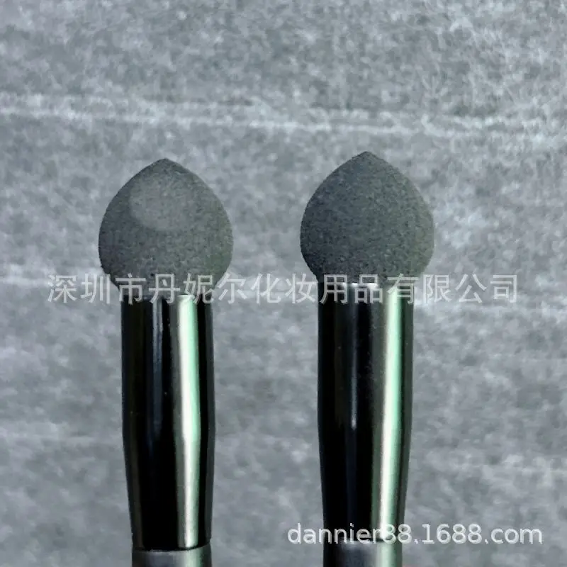 Dark Circles Concealer Sponge Brush for Skin — feature 8
