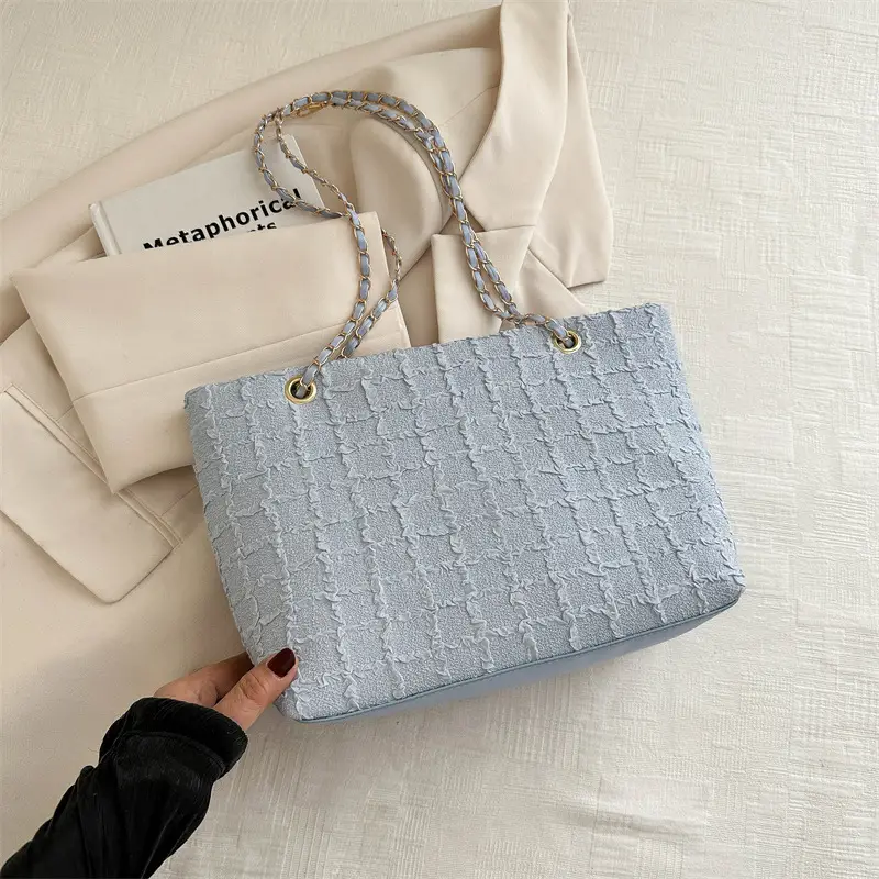Grey Chain Shoulder Bag for Women 2024 Spring Summer - Image 3