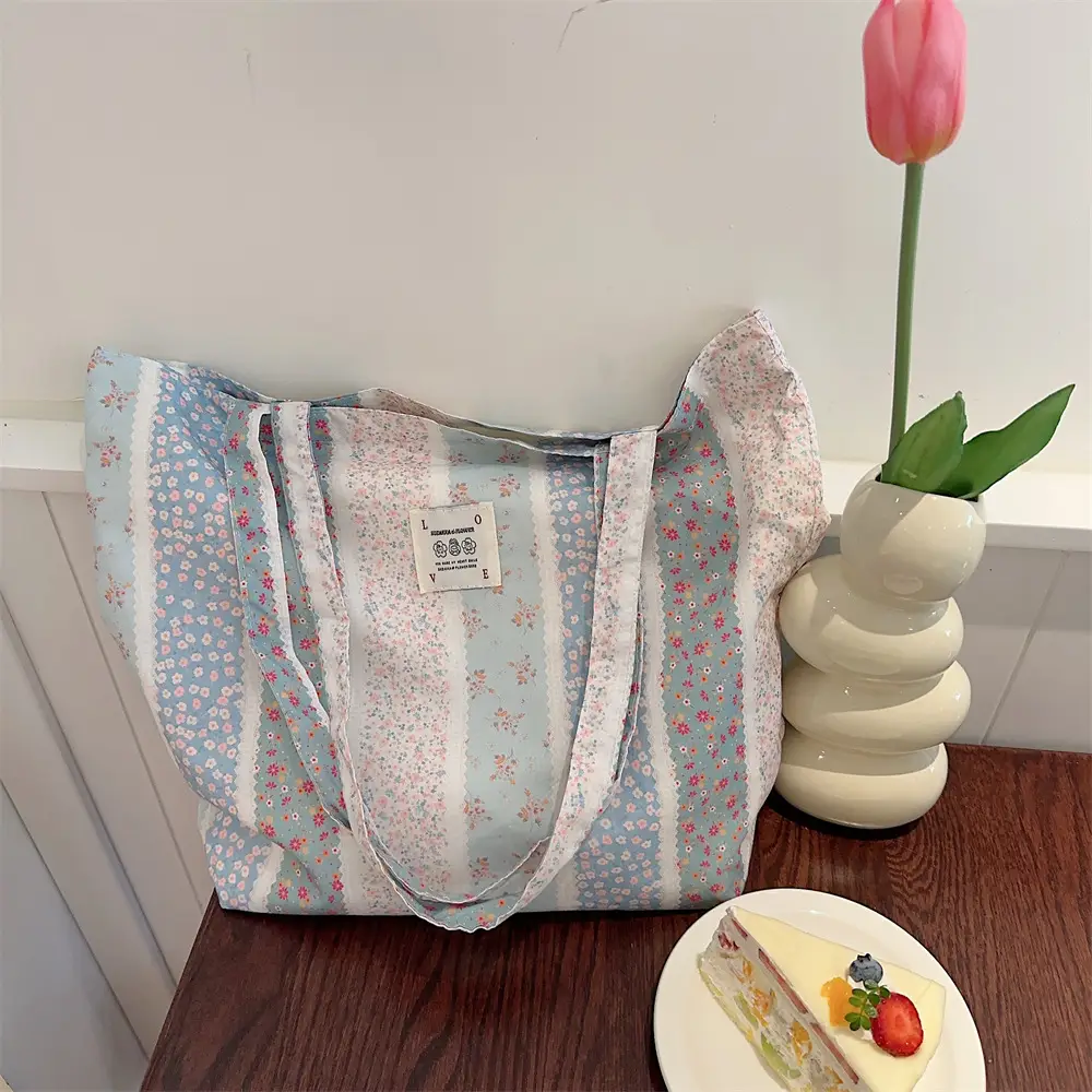 Women's Romantic Floral Canvas Shoulder Bag