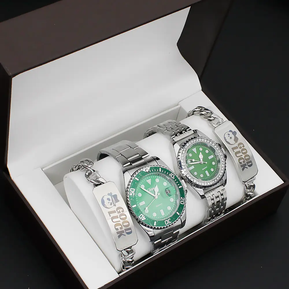 Couple Green Quartz Bracelet Watch Set for Men & Women — feature 2