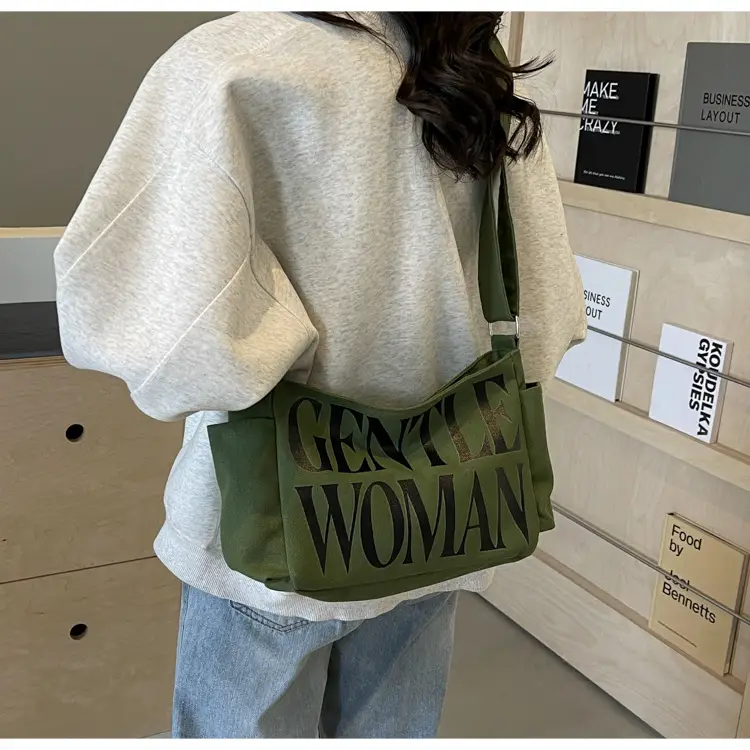 Women's Black "Gentle Woman" Shoulder Bag 2024 — feature 21