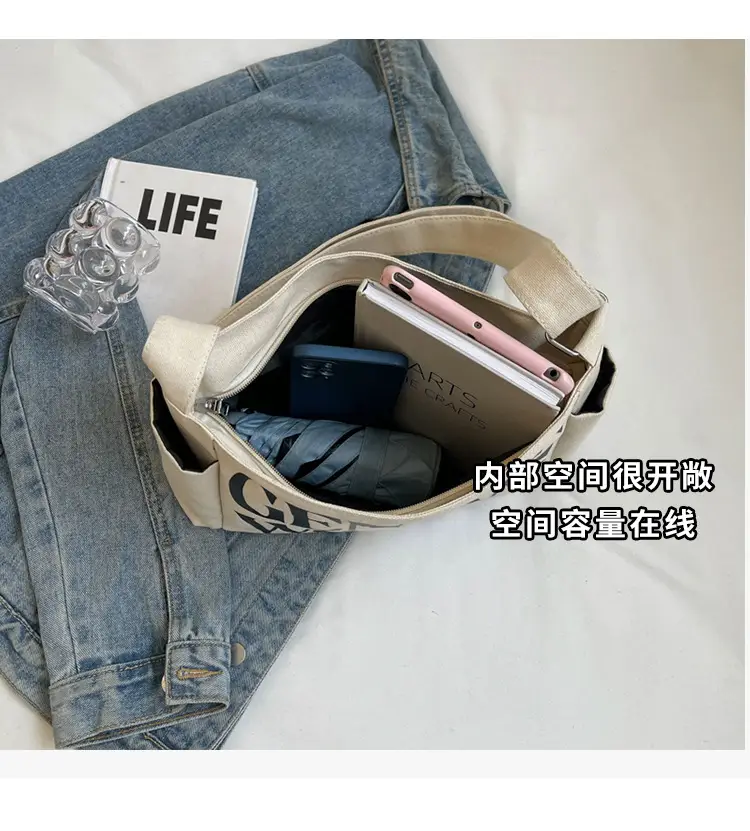 Women's Black "Gentle Woman" Shoulder Bag 2024 — feature 6