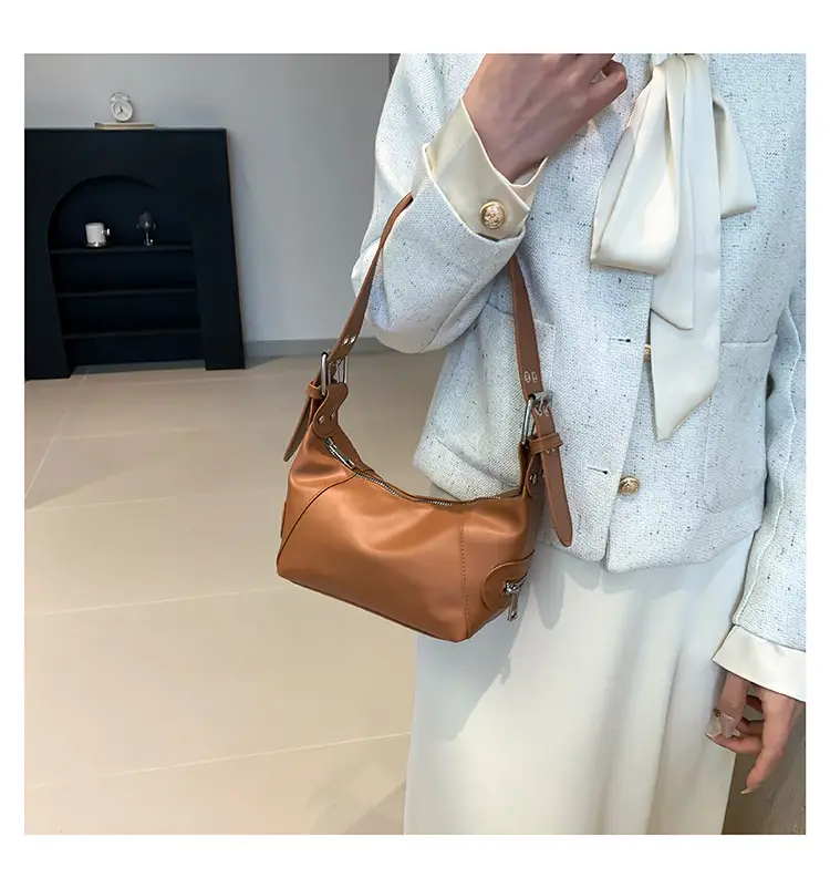 Silver Leather Shoulder Bag for Women Spring Summer — feature 11