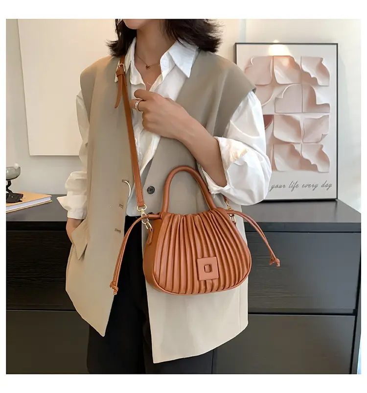 Green Textured Shoulder Crossbody Bag for Women 2024 — feature 21