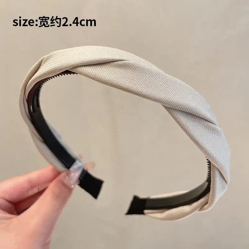 Women's Non-Slip Top Headband with Toothed Pressed Hair Stamp - Image 5