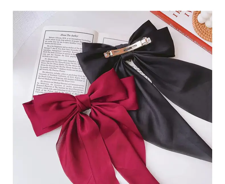 Pink Satin Hairpin with Vintage Bow Design — feature 12