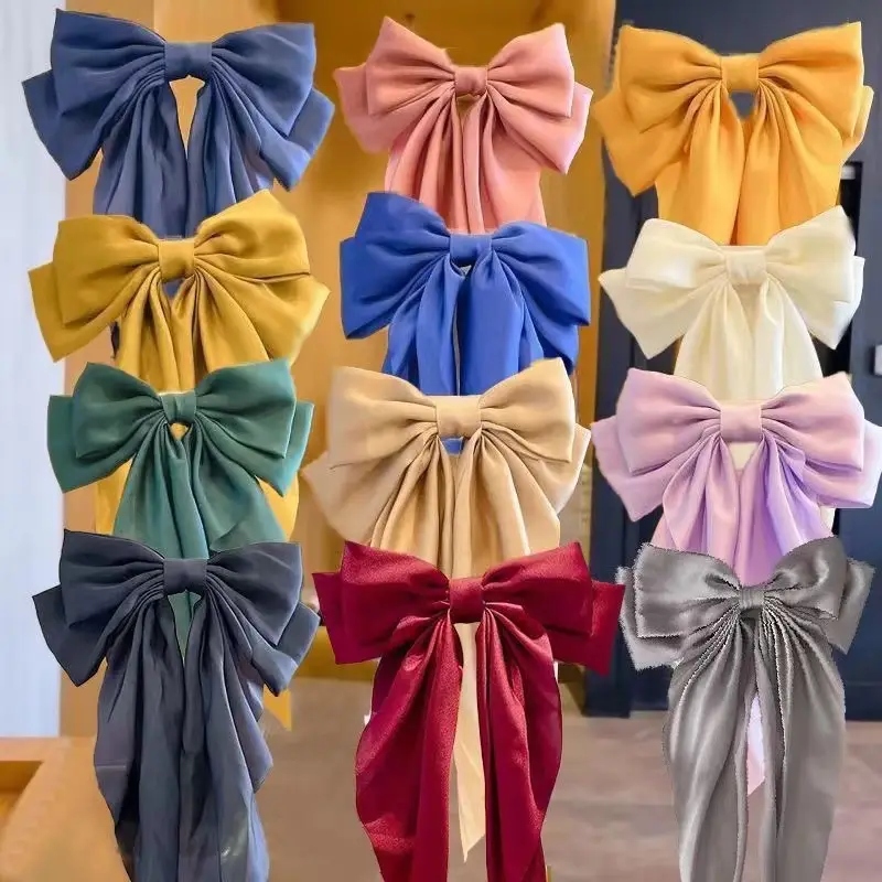 Pink Satin Hairpin with Vintage Bow Design — feature 5