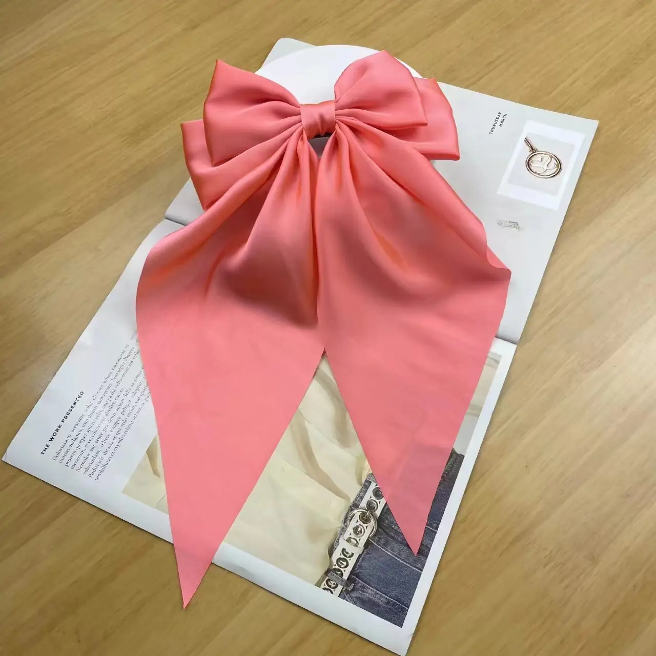 Pink Satin Hairpin with Vintage Bow Design - Image 14