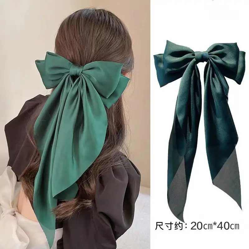 Pink Satin Hairpin with Vintage Bow Design - Image 6