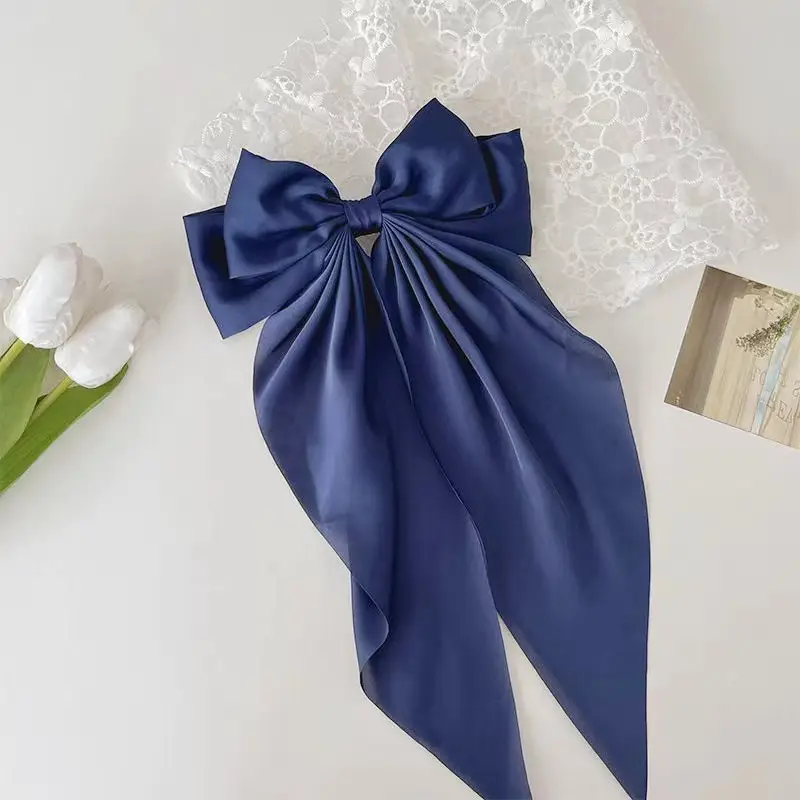 Pink Satin Hairpin with Vintage Bow Design - Image 8