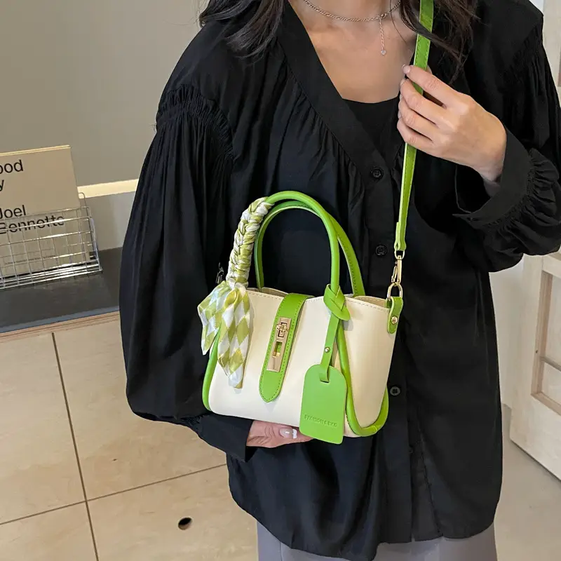 Women's Checkered Handbag with Strap Shoulder Bag 2024 - Image 4