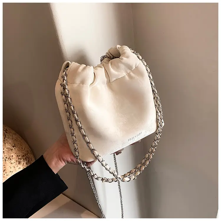 Women's Chain Shoulder Bag Cream Satin Bucket Style — feature 12