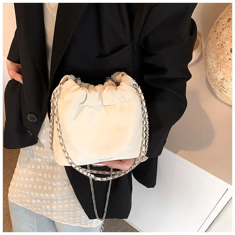 Women's Chain Shoulder Bag Cream Satin Bucket Style — feature 15