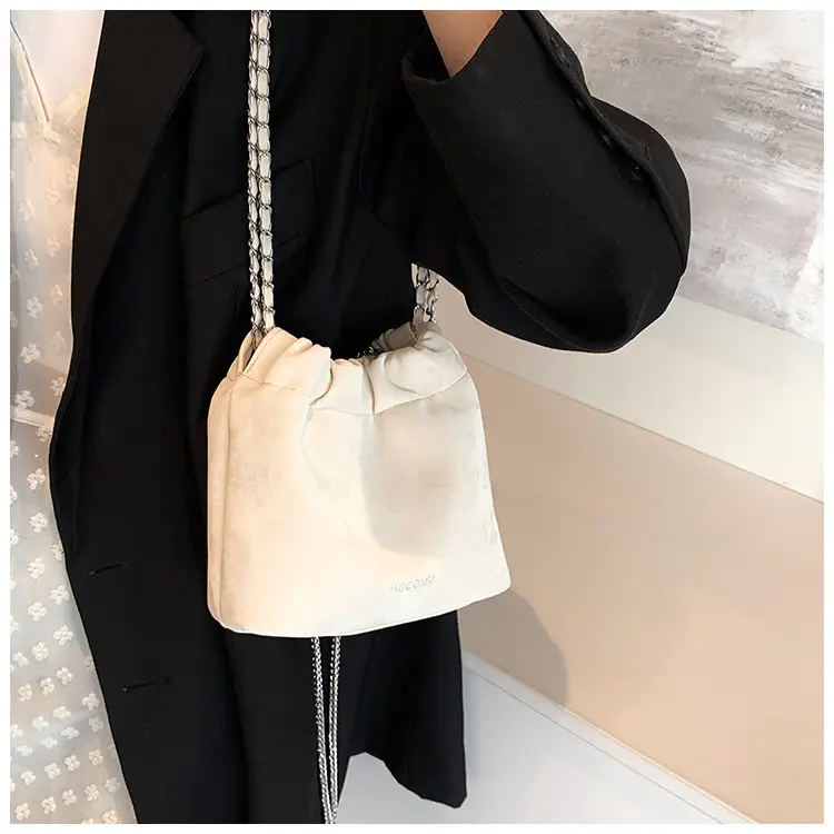 Women's Chain Shoulder Bag Cream Satin Bucket Style — feature 27