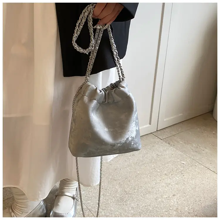Women's Chain Shoulder Bag Cream Satin Bucket Style — feature 38