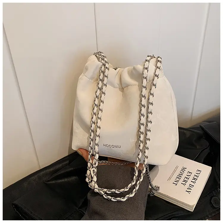 Women's Chain Shoulder Bag Cream Satin Bucket Style — feature 44