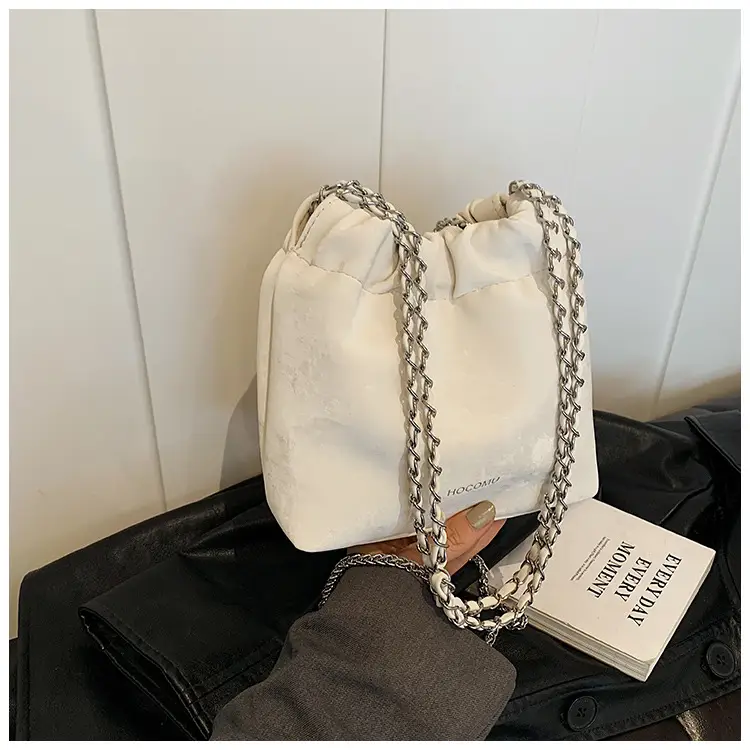Women's Chain Shoulder Bag Cream Satin Bucket Style — feature 45
