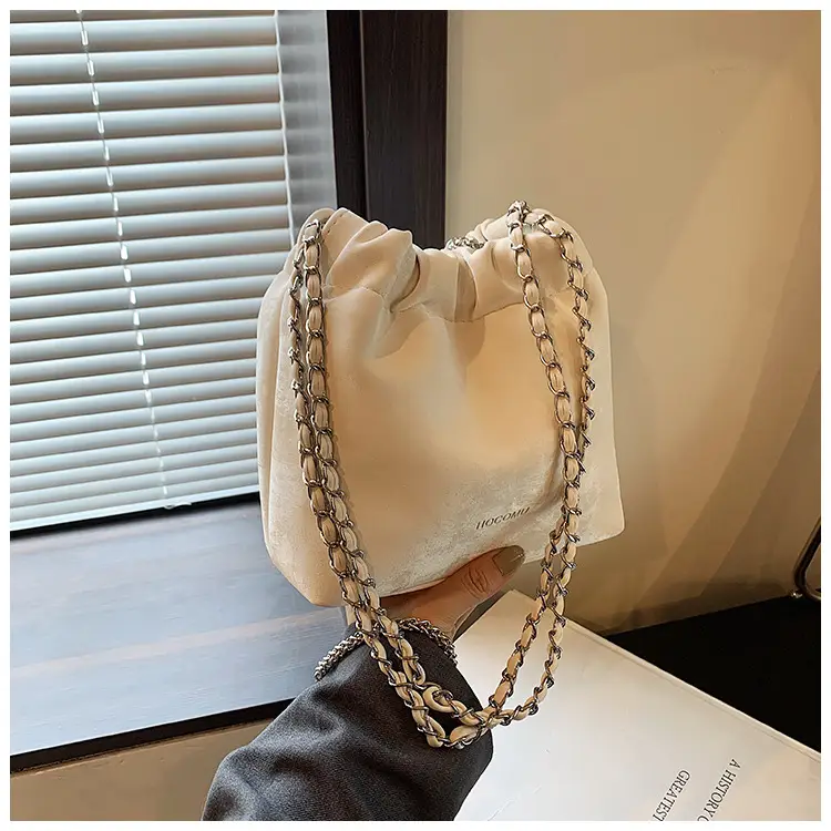 Women's Chain Shoulder Bag Cream Satin Bucket Style — feature 46
