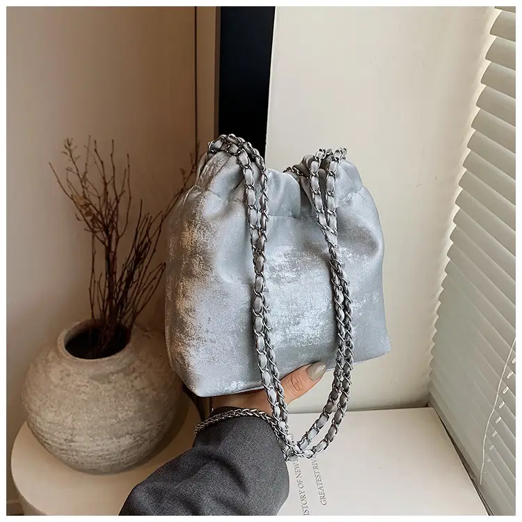 Women's Chain Shoulder Bag Cream Satin Bucket Style — feature 47
