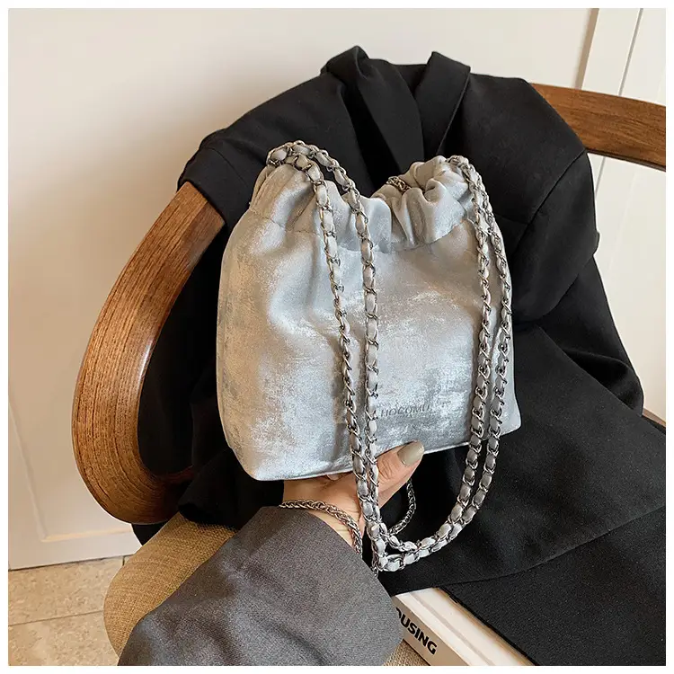 Women's Chain Shoulder Bag Cream Satin Bucket Style — feature 49