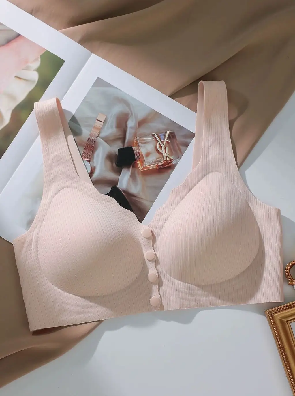 New Style Push-Up Bra with Front Buckle & Steel Ring — feature 5
