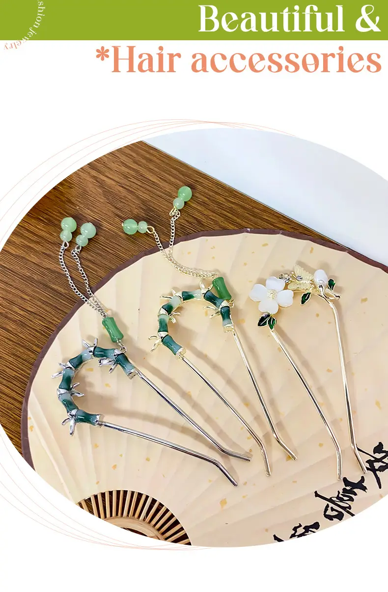 Elegant Green Bamboo Hairpin with Chain — feature 3