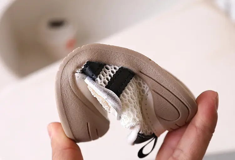 Baby Toddler Shoes Single Mesh Bear Embroidery 2026 — feature 12