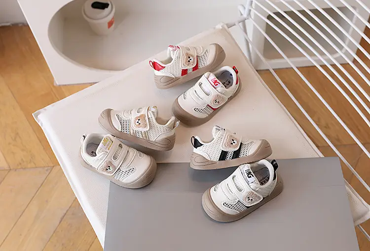 Baby Toddler Shoes Single Mesh Bear Embroidery 2026 — feature 3