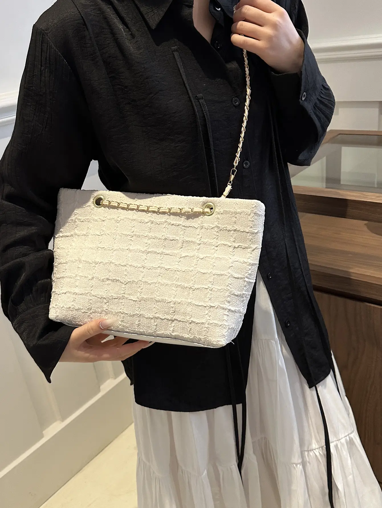 Women's Textile Chain Shoulder Bag Large Capacity 2024 - Image 7