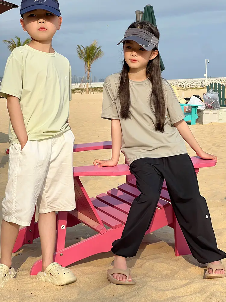 UV Protection T-Shirt for Boys Girls Quick Dry Sunscreen — feature 43