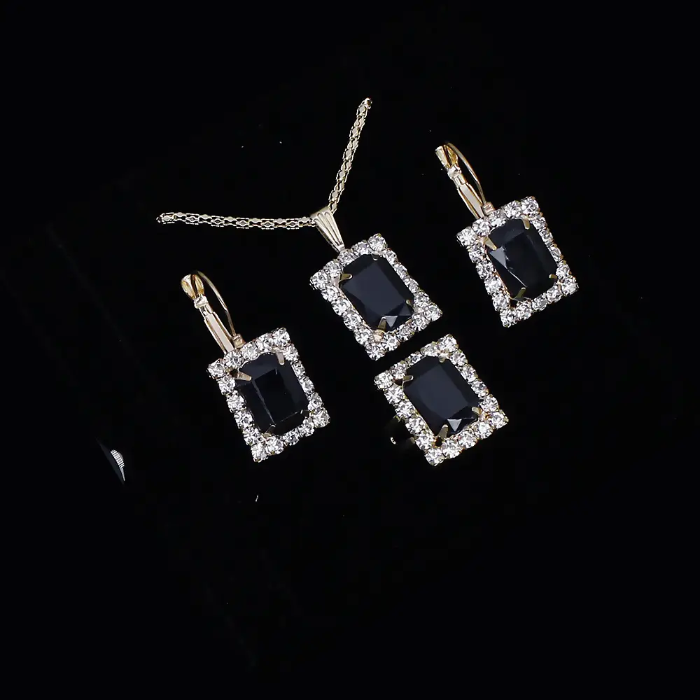 Couple Quartz Watch Set with Necklace & Earrings — feature 9