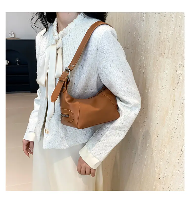 Silver Metallic Shoulder Bag for Women 2024 Spring — feature 12