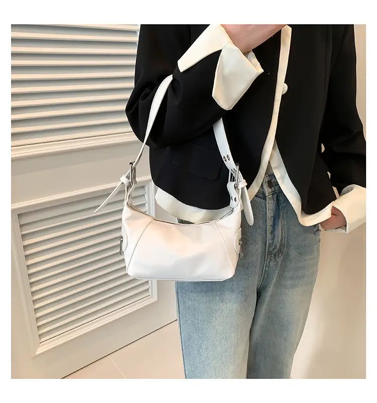 Silver Metallic Shoulder Bag for Women 2024 Spring — feature 18