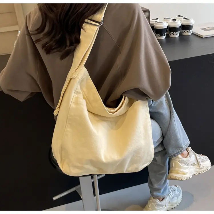 Large Capacity Canvas Shoulder Bag for Women Olive Green — feature 17