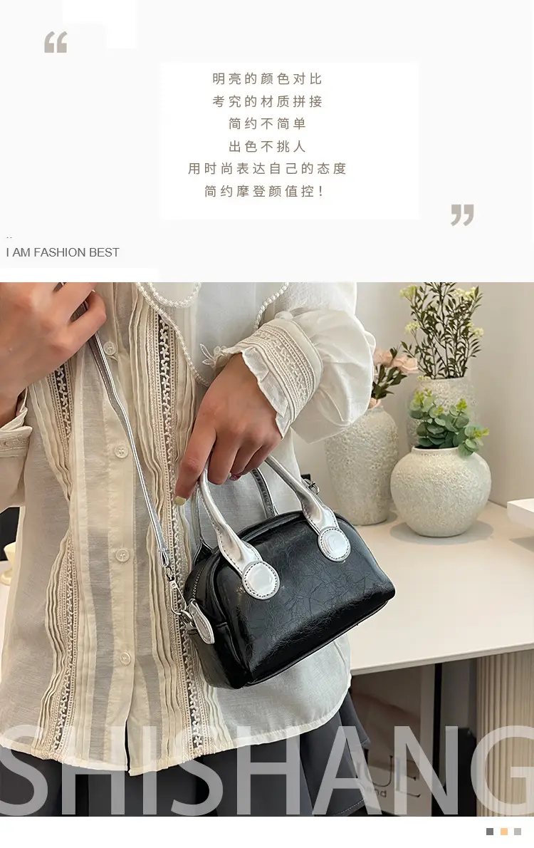 2024 Silver Red Shell Bowling Bag for Women — feature 1